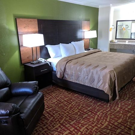 Quality Inn Forrest City I-40 Экстерьер фото