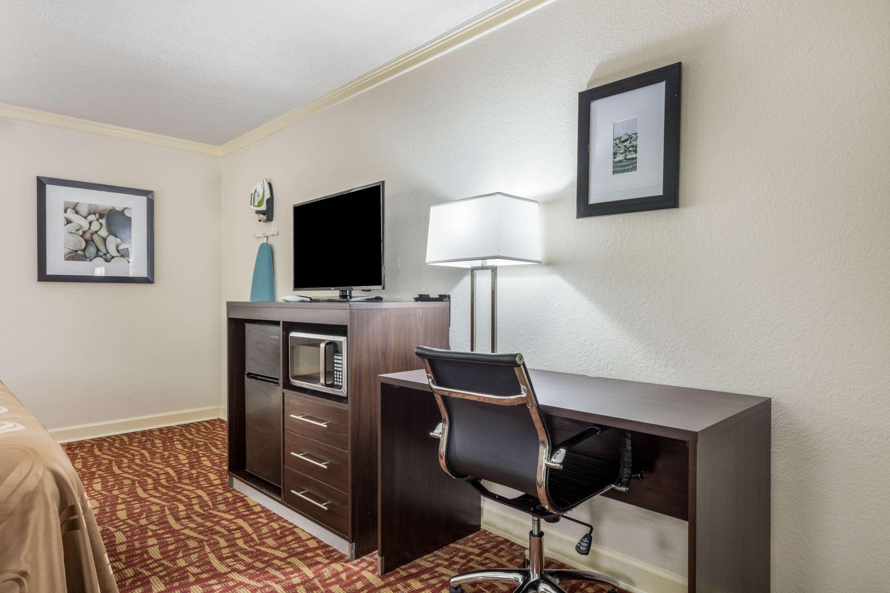 Quality Inn Forrest City I-40 Экстерьер фото