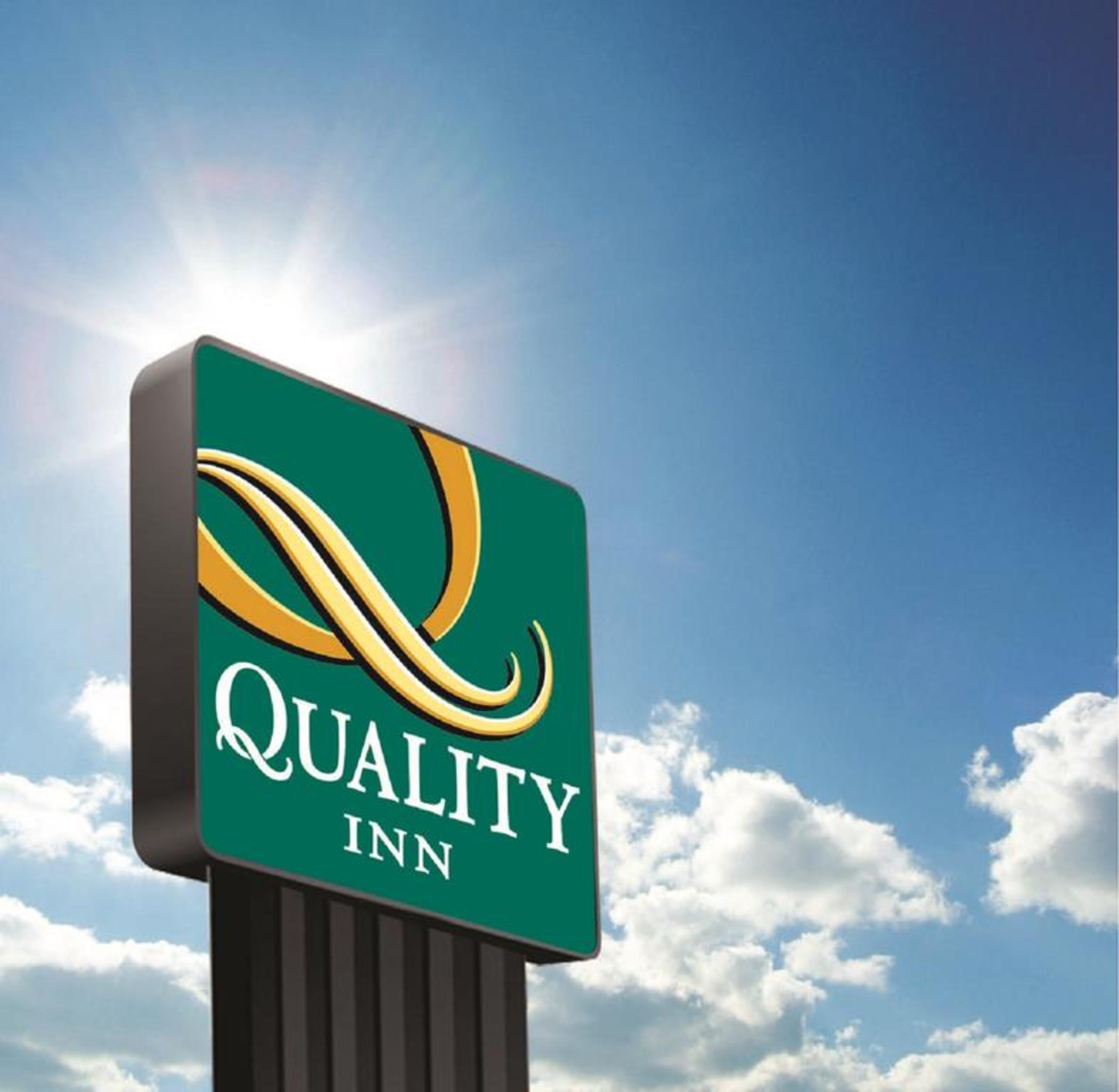 Quality Inn Forrest City I-40 Экстерьер фото