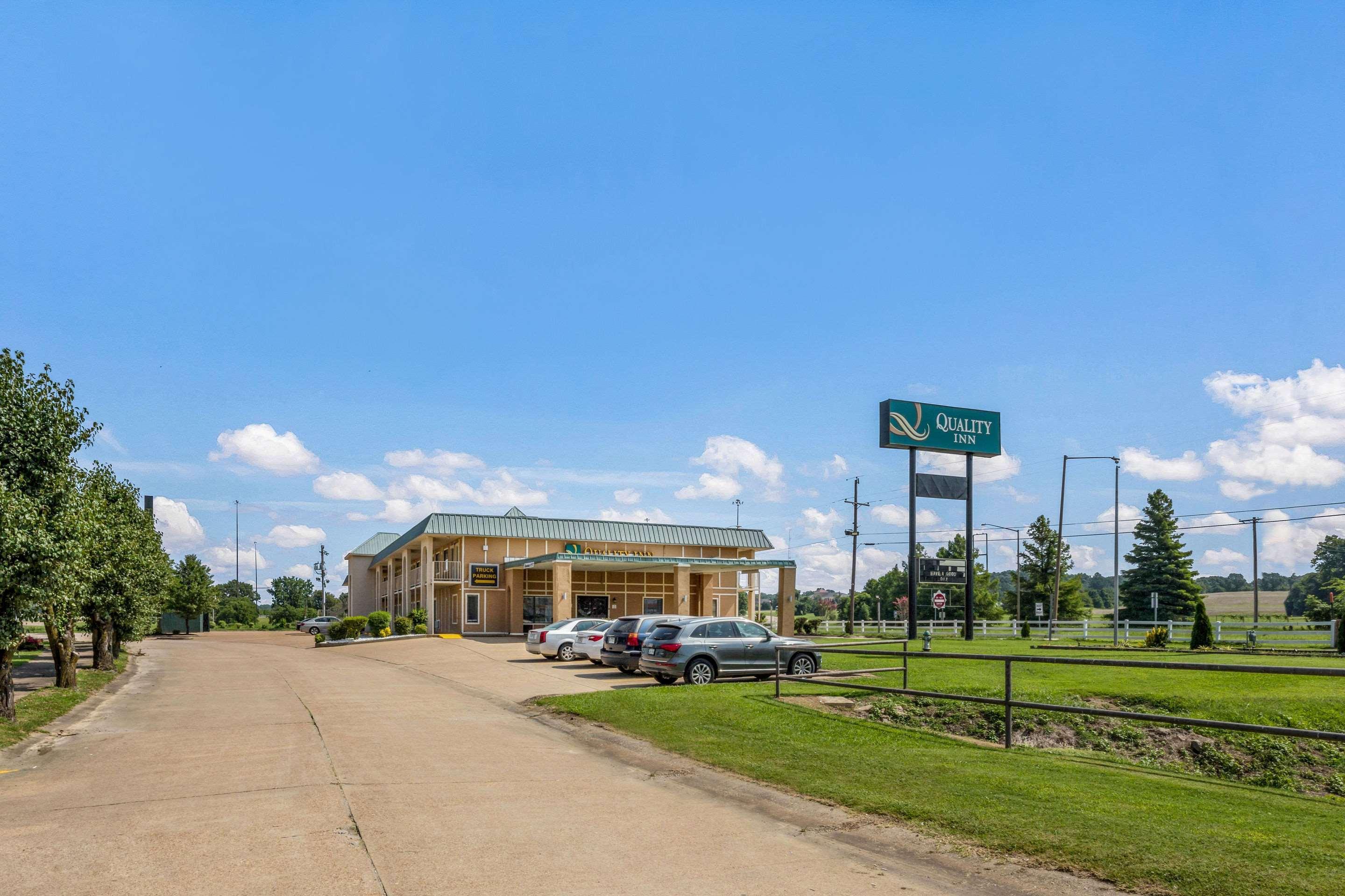 Quality Inn Forrest City I-40 Экстерьер фото